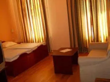 Villa Dubrava And Wellness-1